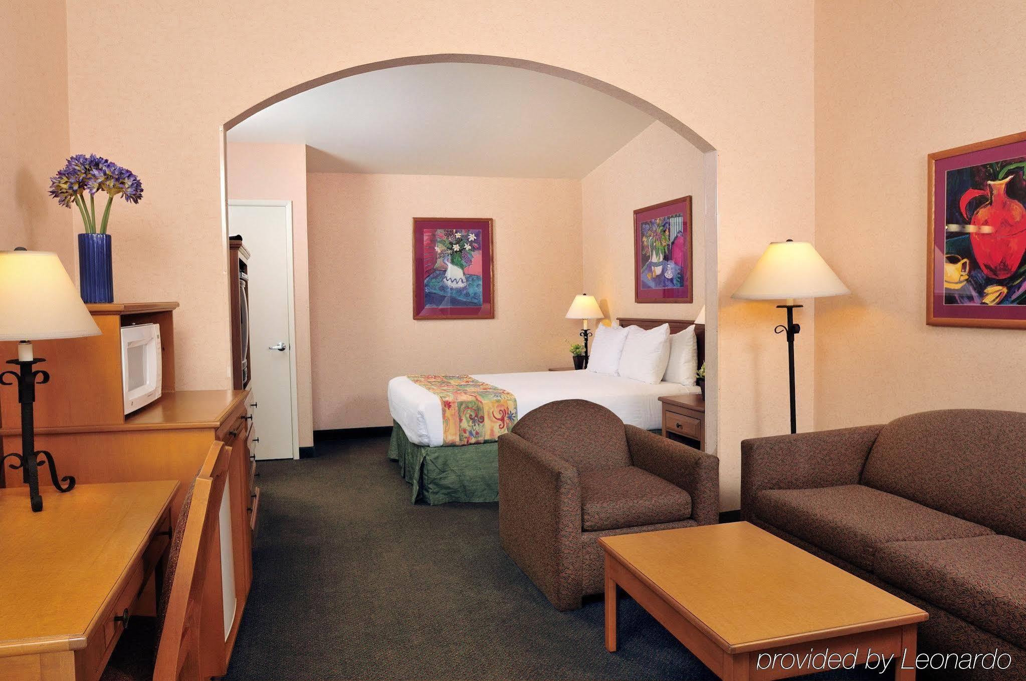Lamplighter & At Sdsu Hotel 3*