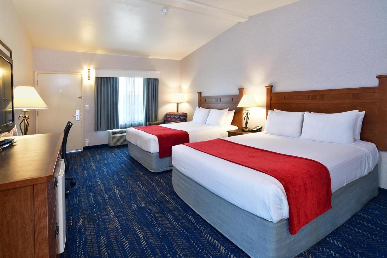 Hotel Lamplighter & At Sdsu San Diego
