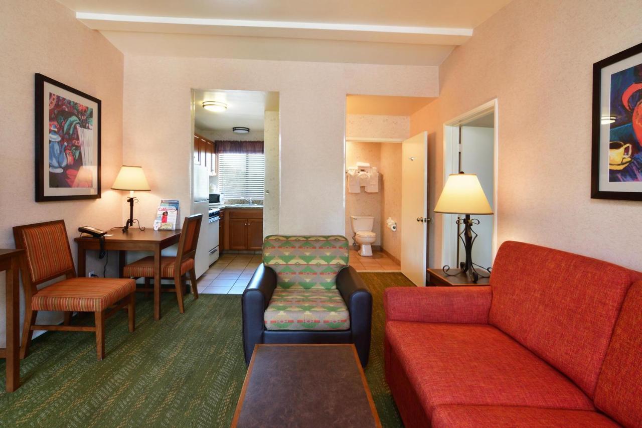 Hotel Lamplighter & At Sdsu
